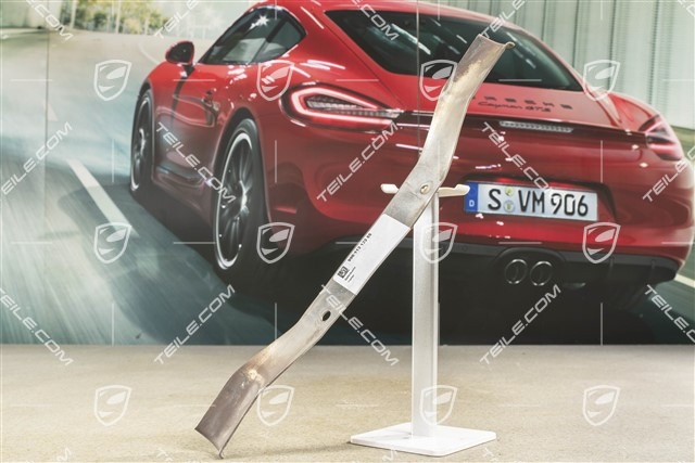 Exhaust system centre support