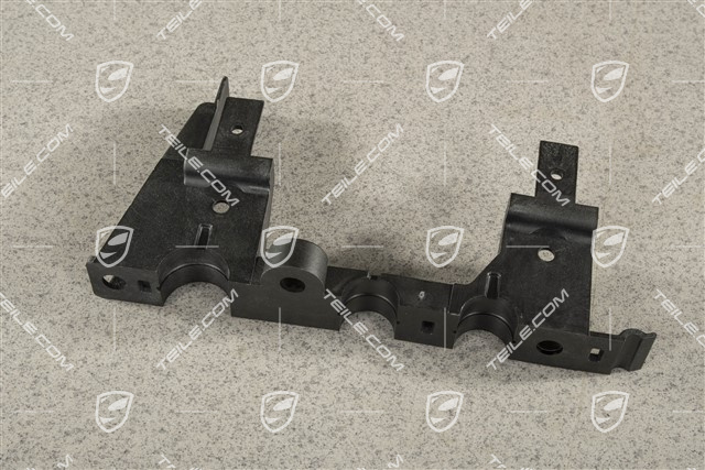 S / Turbo, 4,5L V8, Mounting block / fastener / bracket cooling system pipes (between cylinder heads), upper part