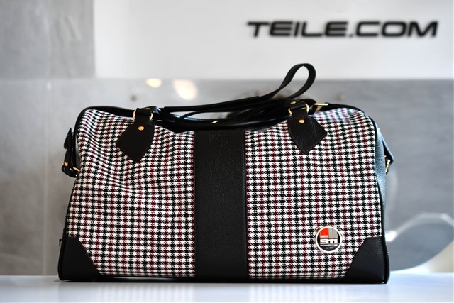 "60Y 911" Touring Bag 911 "60 Years of 911", in a houndstooth pattern black/red, anniversary badge 50/30/28 cm