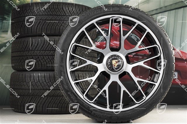 20" Turbo S Zentralverschluss Winterräder Satz für Turbo S / GTS, Felgen 8,5J x 20 ET51 + 11J x 20 ET59 + Michelin Pilot Alpin PA4 N1 Winterreifen 245/35 R20+295/30 R20, RDK-Sensoren