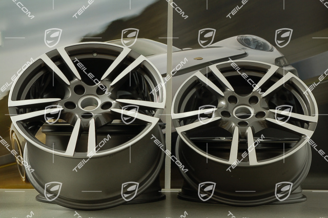 19-inch Turbo II wheel set, 11 J x 19 ET 67 + 8 J x 19 ET 57