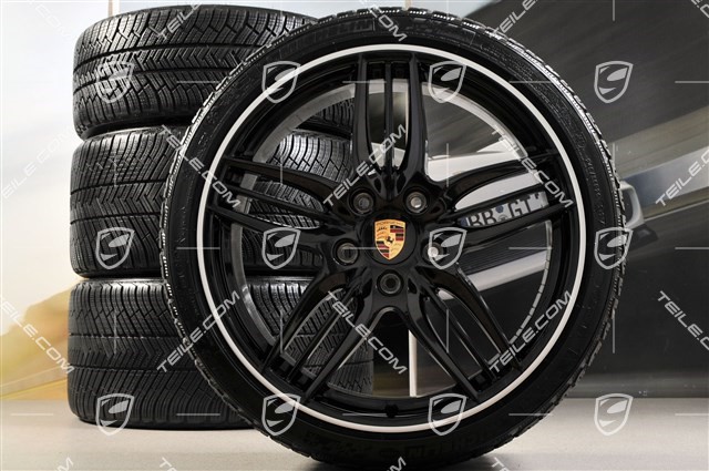 20-inch SportDesign Black Exclusive winter wheel set, wheels 8,5J x 20 ET51 + 11J x 20 ET52 + winter tyres 245/35 ZR20 + 295/30 ZR20, without TPMS