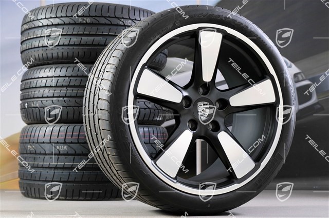 20-inch summer wheel set Sport Classic, 9J x 20 ET51 + 11,5J x 20 ET48, tyres 245/35 ZR20 + 305/30 ZR20, with TPM