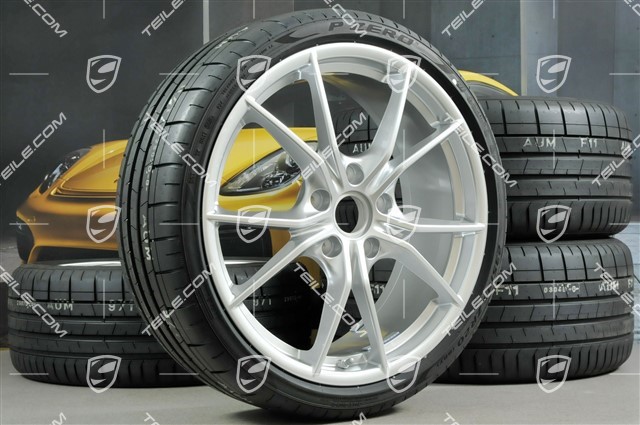 20" Carrera S summer wheels set, rims 8J x 20 ET57 + 10J x 20 ET45, Pirelli summer tires 235/35 ZR20 + 265/35 ZR20, silver, with TPMS