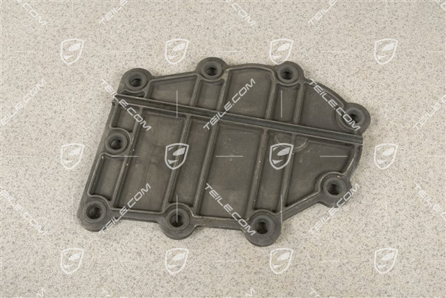 Timing chain cover, R