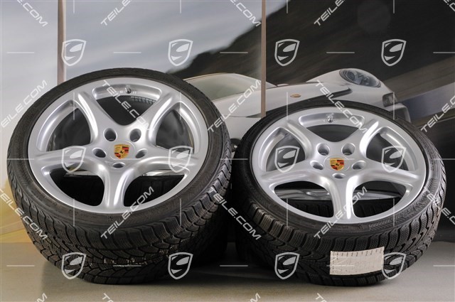 19-inch Carrera Classic winter wheel set, wheels: 8J x 19 ET57 + 11J x 19 ET 51, tyres: 235/35 R19 + 295/30 R19, without TPM